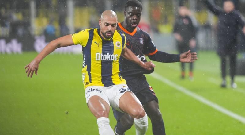 • Deplasmanda oynadığı son dört Süper Lig maçını kaybeden İstanbul Başakşehir, Ağustos-Ekim 2021 arasından bu yana ilk kez üst üste dört dış saha mağlubiyeti aldı.